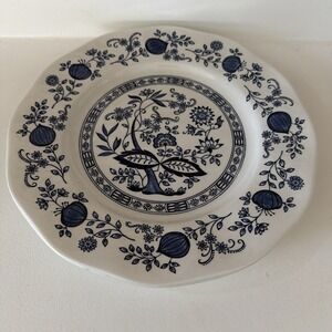 Blue Onion Enoch Wedgwood Tunstall Hand Engraved 10" Dinner Plate EUC